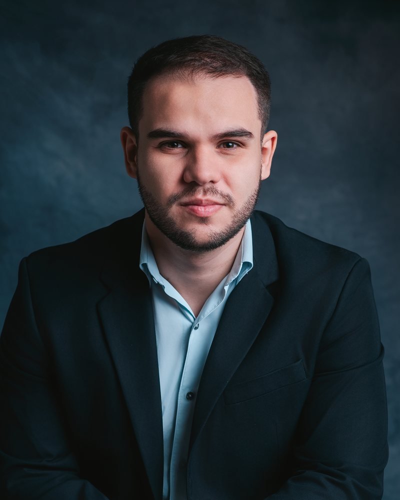 Dr. Mauro Martins